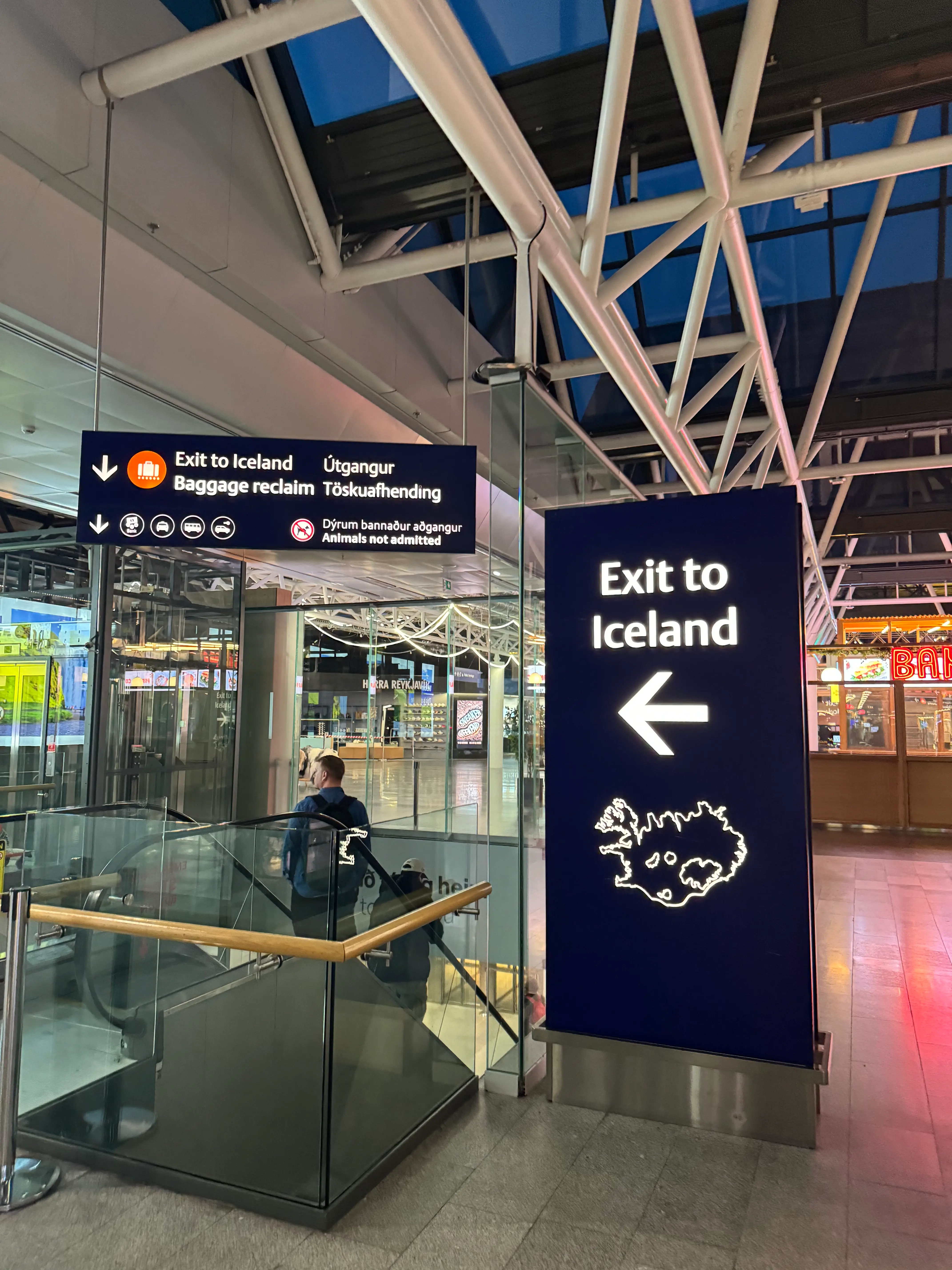 Keflavik 机场